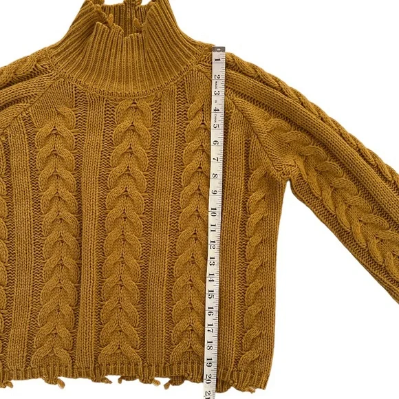Elan Sweater - Picture 6 of 9